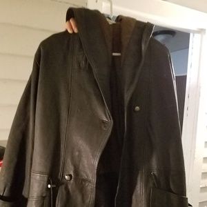 COMINT MENS XL LEATHER JACKET